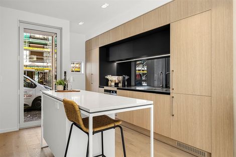 Photo of property in 13/33 Kilmore Street, Christchurch Central, Christchurch, 8013