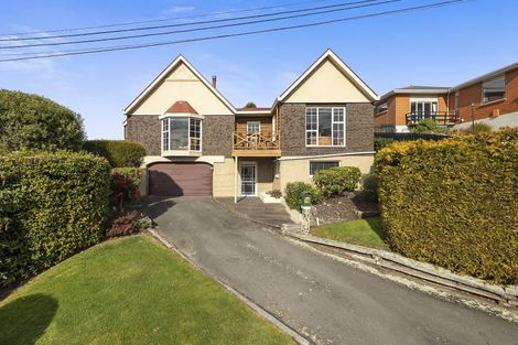 Photo of property in 19 Earls Road, Saint Clair, Dunedin, 9012