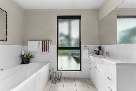 Photo of property in 82a Maunu Road, Woodhill, Whangarei, 0110