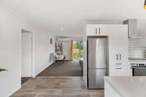 Photo of property in 108 Tamatea Road, Taupo, 3330