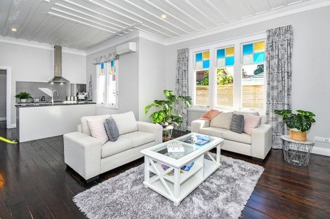 Photo of property in 1/7 Opaheke Road, Papakura, 2110