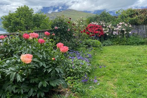 Photo of property in 70 Hensman Road, Queenstown, 9300