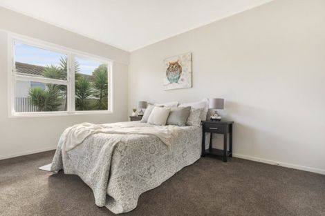 Photo of property in 76 Thompson Terrace, Manurewa, Auckland, 2102