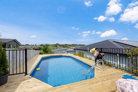 Photo of property in 4 Pupurangi Road, Warkworth, 0910