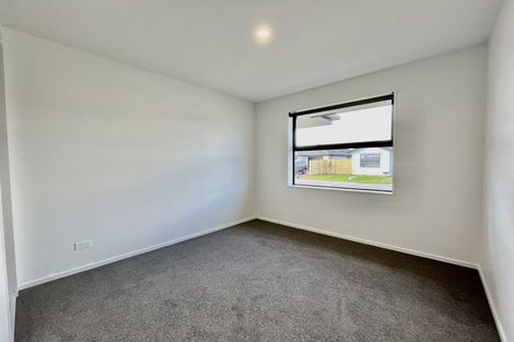 Photo of property in 2 Piopio Lane, Halswell, Christchurch, 8025