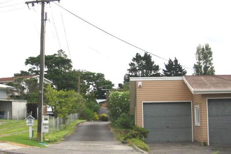 Photo of property in 2/62 Salisbury Road, Birkdale, Auckland, 0626