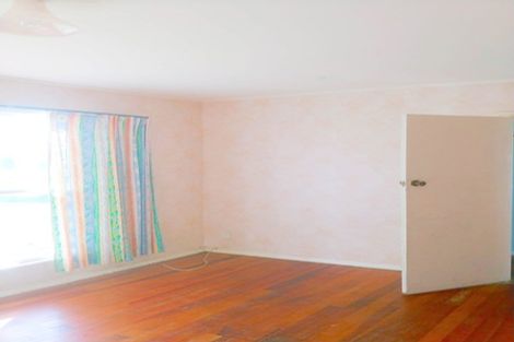 Photo of property in 44 Matipo Street, Castlecliff, Wanganui, 4501
