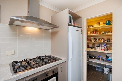 Photo of property in 10 Pip Way, Omokoroa, 3114