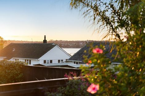 Photo of property in 94a Bayswater Avenue, Bayswater, Auckland, 0622