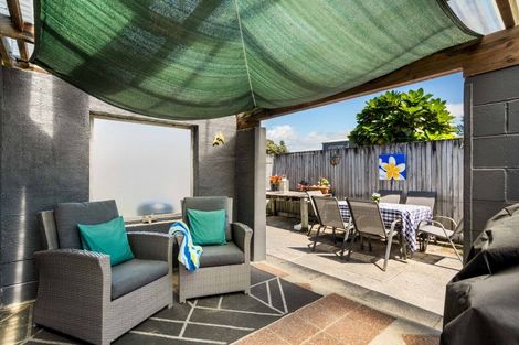 Photo of property in 109a Linton Crescent, Whangamata, 3620