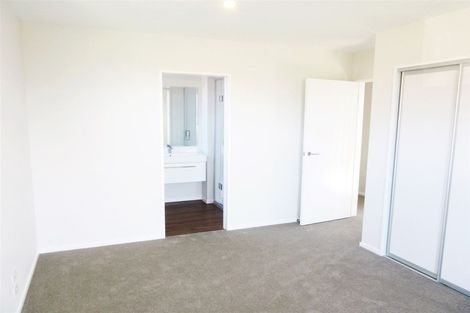 Photo of property in 26 Mount Creighton Crescent, Wanaka, 9305