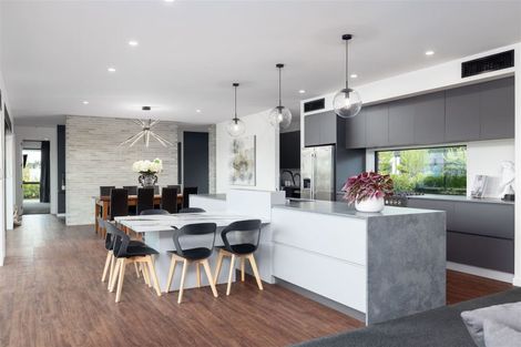 Photo of property in 22 Penberley Road, Prebbleton, 7676