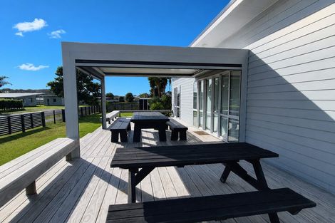 Photo of property in 159 Harbour Drive, Matarangi, Whitianga, 3592