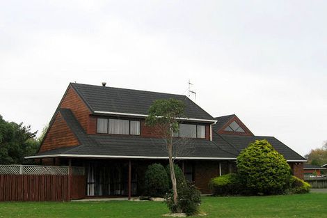 Photo of property in 22 The Avenue, Paraparaumu Beach, Paraparaumu, 5032