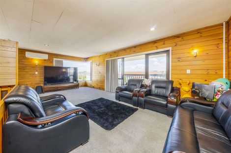 Photo of property in 1/195 Finlayson Avenue, Clendon Park, Auckland, 2103