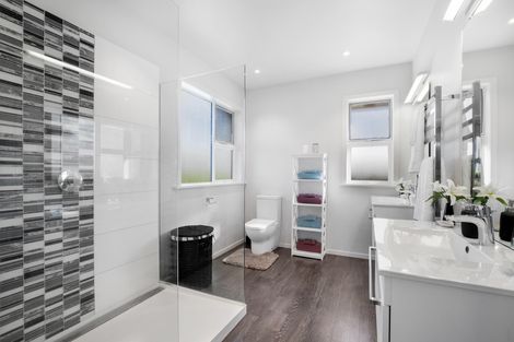 Photo of property in 129 Ostrich Farm Road, Pukekohe, 2676