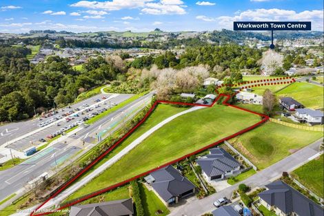 Photo of property in 99 Great North Road, Warkworth, 0984