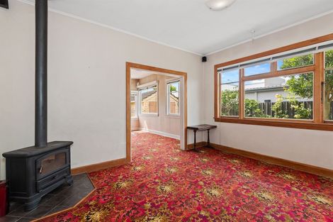 Photo of property in 207 Weston Road, St Albans, Christchurch, 8052