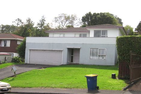 Photo of property in 18 Glenbervie Crescent, Massey, Auckland, 0614