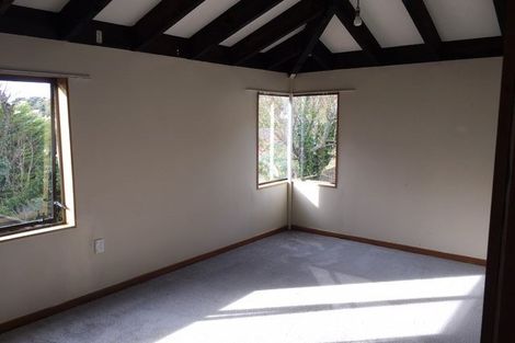 Photo of property in 8 Swadel Way, Karori, Wellington, 6012