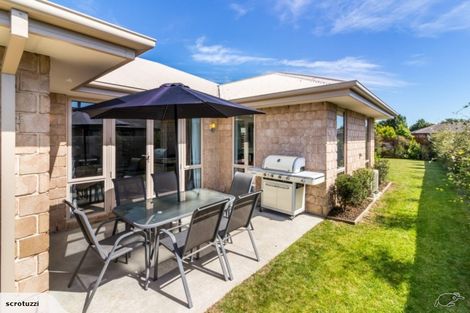 Photo of property in 16 Marlowe Place, Rolleston, 7614