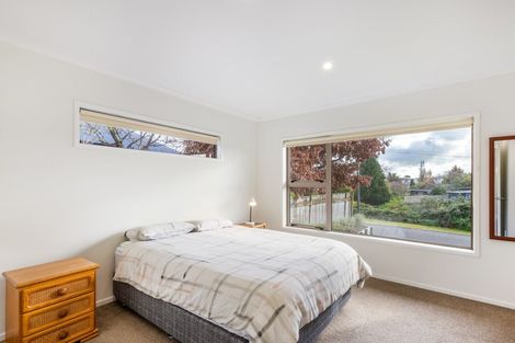 Photo of property in 7 Pipi Street, Two Mile Bay, Taupo, 3330