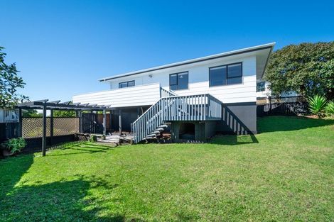 Photo of property in 2/25 Clearview Heights, Ranui, Auckland, 0612
