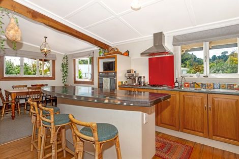 Photo of property in 15 Domain Road, Ormond, Gisborne, 4071