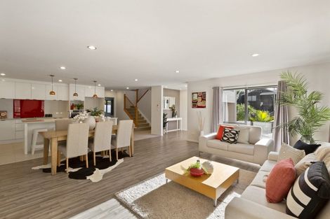 Photo of property in 41 Fairmount Road, Titirangi, Auckland, 0604