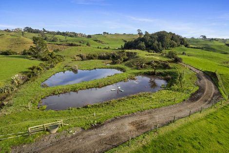 Photo of property in 1234 Richmond Road, Everett Park, Inglewood, 4389