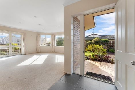 Photo of property in 85 Miranda Street, Stratford, 4332