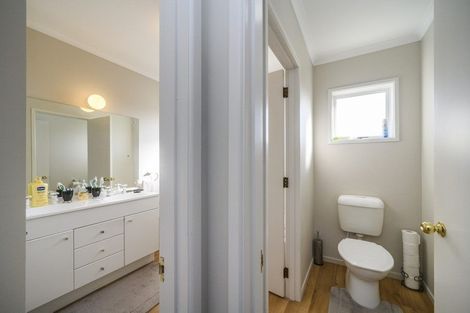 Photo of property in 93 Parnell Heights, Kelvin Grove, Palmerston North, 4414