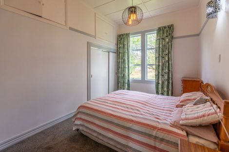 Photo of property in 24 Dundas Street, Porangahau, 4293