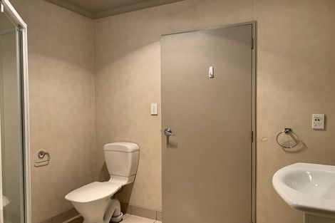 Photo of property in Waimanu Bay Village, 11/1 Piriti Drive, Te Atatu Peninsula, Auckland, 0610