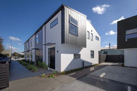 Photo of property in 2/20 Whiteleigh Avenue, Addington, Christchurch, 8024