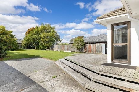 Photo of property in 9 Virgil Place, Northcote, Christchurch, 8052