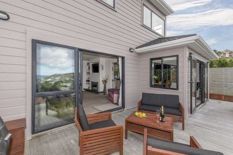 Photo of property in 7a Bay Lair Grove, Island Bay, Wellington, 6023