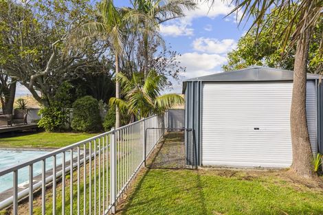 Photo of property in 36 Golf Road, Paraparaumu Beach, Paraparaumu, 5032