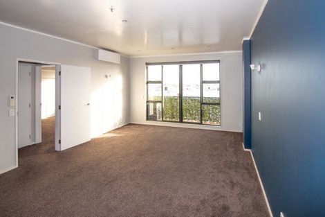 Photo of property in Maddison Apartments, 3/6a Queen Street, Palmerston North, 4410