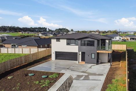 Photo of property in 3 Okohaka Avenue, Glenbrook, 2681