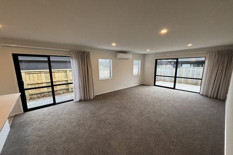 Photo of property in 14 Corriedale Road, Jacks Point, 9371