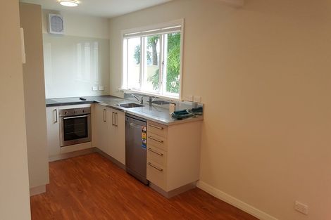 Photo of property in 28 Overtoun Terrace, Hataitai, Wellington, 6021