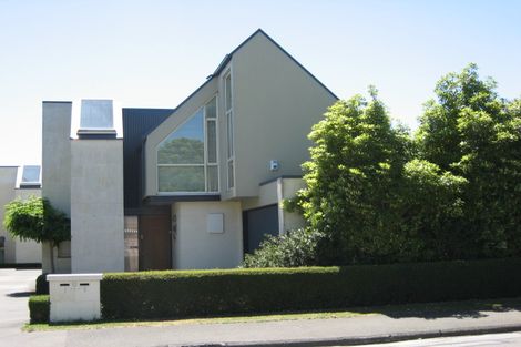 Photo of property in 2/11 Church Lane, Merivale, Christchurch, 8014