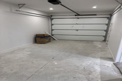 Photo of property in 12 Mcquarrie Avenue, Wattle Downs, Auckland, 2103