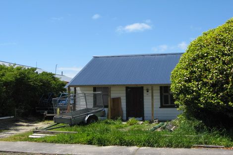 Photo of property in 51a Romilly Street, Westport, 7825