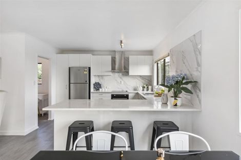 Photo of property in 65 Reynella Drive, Massey, Auckland, 0614