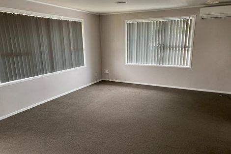 Photo of property in 191 Don Buck Road, Massey, Auckland, 0614
