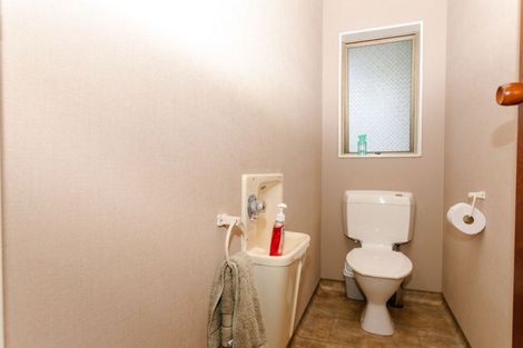 Photo of property in 47 Laws Road, Dannevirke, 4972