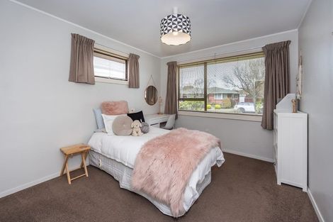 Photo of property in 25 Toorak Avenue, Avonhead, Christchurch, 8042