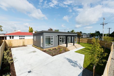 Photo of property in 2 Flint Street, Milson, Palmerston North, 4414